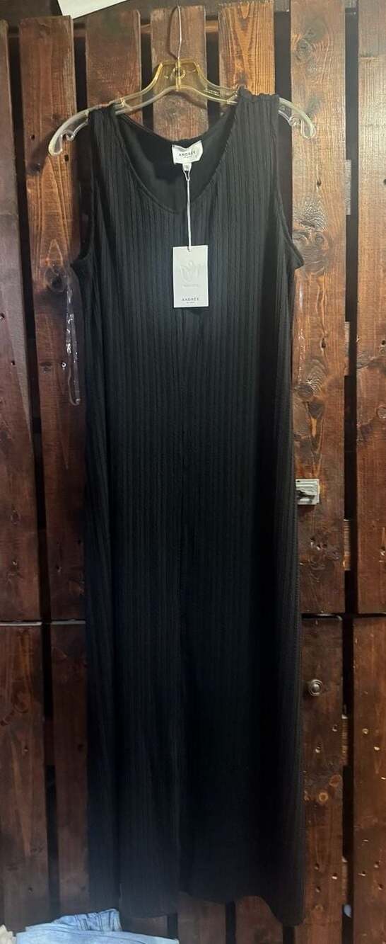 Andrée by Unit Black Ribbed Sleeveless Maxi Dress Style MHS79